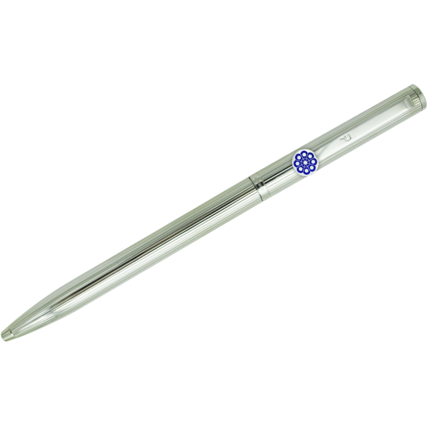 Bolígrafo de plata con Botón Charro esmaltadoReferencia: BL0111Elegante bolígrafo de plata de estilo clásico, decorado con un diseño de lineas finas.Ideal para regalos, ocasiones especiales o uso profesional.El capuchón y el cuerpo están fabricados en plata de ley maciza con acabado en brillo.El sistema de carga de tinta es compatible con recambios estandar.El cierre es de tipo giratorio y retractil.Fabricado íntegramente en Alemania.Se puede personalizar con el nombre grabado en relieve.