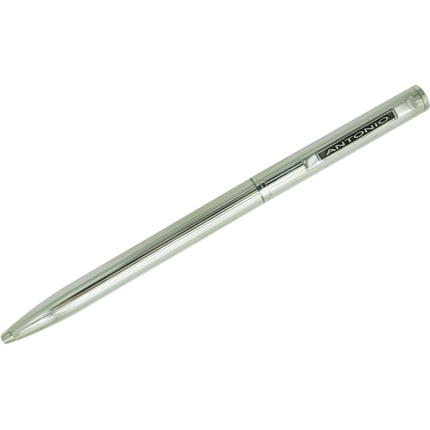 Bolígrafo de plata personalizado con nombre talladoReferencia: BL0113Elegante bolígrafo de plata de estilo clásico, decorado con un diseño de lineas finas.Ideal para regalos, ocasiones especiales o uso profesional.El capuchón y el cuerpo están fabricados en plata de ley maciza con acabado en brillo.El sistema de carga de tinta es compatible con recambios estandar.El cierre es de tipo giratorio y retractil.Fabricado íntegramente en Alemania.Se puede personalizar con el nombre grabado en relieve.