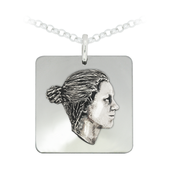Silber-Anhänger "Gesicht"Ref. Code: CO1238Anhänger aus Sterlingsilber und Stahl.Personalisiert mit Ihrem Gesicht, das in Silber eingraviert ist.