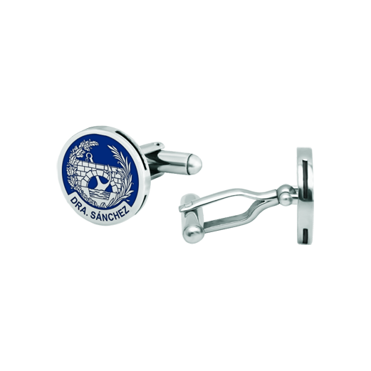 Boutons de manchette personnalisés en argent et en acier "Ingenieros de Caminos, Canales y Puertos"Referencia: GE0384Boutons de manchette avec les armoiries des ingénieurs civils, sculptées en bas-relief dans l'argent massif et émaillées au four, et personnalisées avec votre nom ou une date spéciale, complétant ainsi un travail minutieux de grande qualité.Fermoir en émail.Toutes les professions et carrières sont disponibles : Avocat, Agent commercial, Métreur, Architecte, ATS, Beaux-Arts, Sciences biologiques, Sciences exactes, Sciences physiques, Sciences politiques, Sciences politiques et économiques, Sciences chimiques, Commerce, Dessinateur, Economie, Gestion, Pharmacie, Philosophie et Lettres, Géographie, Géologie, Sciences sociales, Informatique, Génie agricole, Génie civil, Génie électronique, Génie forestier, Génie minier, Génie naval, Génie industriel supérieur, Génie technique industriel, Génie des télécommunications, Génie textile, Bijouterie, Enseignement, Médecine, Musique, Psychologie, Topographie, Odontologie, Optique, Journalisme, Médecine vétérinaire.Et si nous n'avons pas le vôtre, n'hésitez pas à nous contacter.