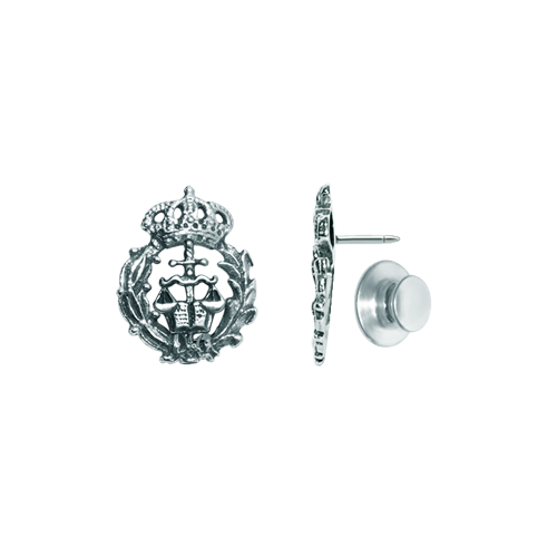 Silver "Law" Racing BadgeRef. code: IS0004Lawyer's badge made of sterling silver.We have all professions and careers available: Advocacy (Lawyer / Law), Commercial Agent, Quantity Surveyor, Architect (Architecture), ATS (Nursing), Fine Arts, Biological Sciences (Biology), Exact Sciences, Physical Sciences, Political Sciences, Political and Economic Sciences, Chemical Sciences, Commerce, Draftsman, Economics, Business, Pharmacy, Philosophy and Letters, Geography, Geological (Geology), Social Graduate, Computer Science, Agricultural Engineering, Civil Engineering, Electronic Engineering, Forestry Engineering, Mining Engineering, Naval Engineering, Higher Industrial Engineering, Industrial Technical Engineering, Telecommunications Engineering, Textile Engineering, Jewelry, Teaching, Medicine, Music, Psychology, Topography, Dentistry, Optics, Journalism, Veterinary Medicine.And if we don't have yours, please contact us.