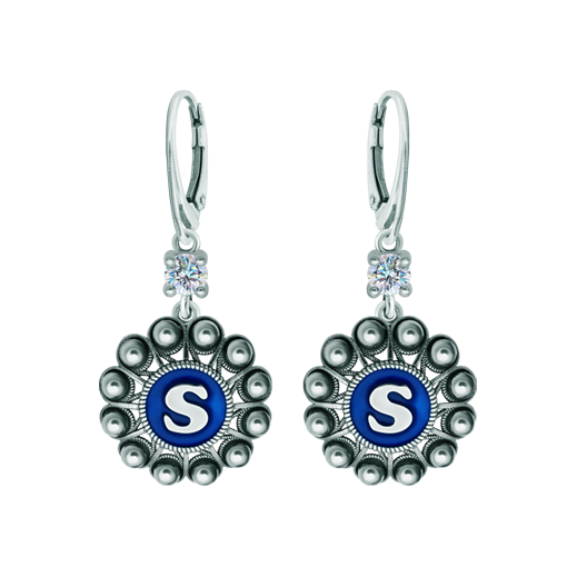 Personalized earrings Charro Button in silver with moissaniteRef. code: PE3363Earrings made in sterling silver personalized with your name initial enameled in the oven with a 5mm brilliant cut moissanite set.Moissanite is a precious gemstone created in a laboratory that has earned a special place in jewelry for its beauty and unique qualities, it dazzles for its brilliance superior to diamond and its great resistance (9.25 on the Mohs scale).Originally discovered in a meteorite at the end of the 19th century, this 