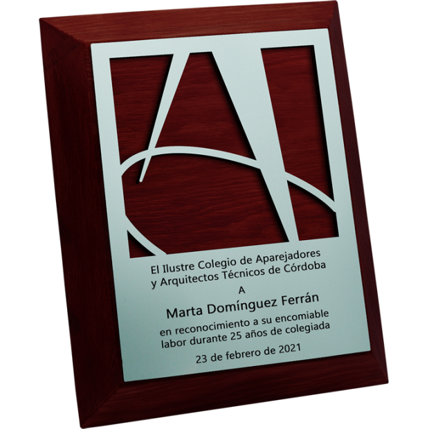 Commemorative plaque made of steel and solid mahogany-colored wood, "Quantity Surveyors and Technical Architects"Ref. code: PL0344A plaque made of solid walnut wood with a cut-out and engraved steel logo.Design made for the Illustrious Association of Quantity Surveyors and Technical Architects of Cordoba.Dimensions: 20x26x3 cm.Possibility of engraving a commemorative text.We customize with any anagram, shield or logo.
