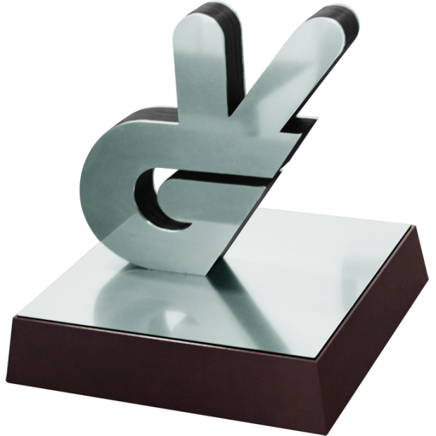 Steel and solid wood trophy with aerial logoRef. code: PL0434Plate made of steel and solid wood with steel logo.Dimensions of the base: 30x30x6cm.Figure measures: 24x24x4cm.Possibility of engraving a commemorative text.We customize with any anagram, shield or logo.