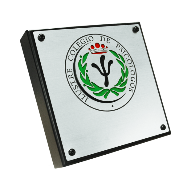 "Psicologia" Solid Wood Craft TrophyRef. code: PL0462Commemorative plaque made of solid wood with a cut-out, enameled logo and a steel finish.Base dimensions: 14x14x3cm.Possibility of engraving a commemorative text.We customize with any anagram, shield or logo.We have all professions and careers available: Advocacy (Lawyer / Law), Commercial Agent, Quantity Surveyor, Architect (Architecture), ATS (Nursing), Fine Arts, Biological Sciences (Biology), Exact Sciences, Physical Sciences, Political Sciences, Political and Economic Sciences, Chemical Sciences, Commerce, Draftsman, Economics, Business, Pharmacy, Philosophy and Letters, Geography, Geological (Geology), Social Graduate, Computer Science, Agricultural Engineering, Civil Engineering, Electronic Engineering, Forestry Engineering, Mining Engineering, Naval Engineering, Higher Industrial Engineering, Industrial Technical Engineering, Telecommunications Engineering, Textile Engineering, Jewelry, Teaching, Medicine, Music, Psychology, Topography, Dentistry, Optics, Journalism, Veterinary Medicine.And if we don't have yours, please contact us.