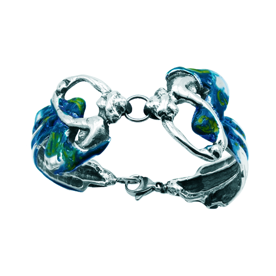 Jugendstil-Armspange aus Silber "Sitzende Frau"Ref. Code: PU1979Jugendstil-Armband aus Sterlingsilber, von Hand emailliert.Museumsstücke, die von den repräsentativsten Werken des Jugendstils, des Art déco und des Modernismus des späten 19. und frühen 20. Jahrhunderts inspiriert sind.