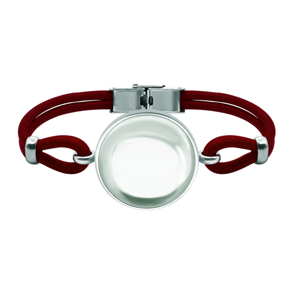 Silver and leather bracelet with crystalRef. code: PU28403mm thick leather and sterling silver bracelet with a 25mm crystal cabochon.