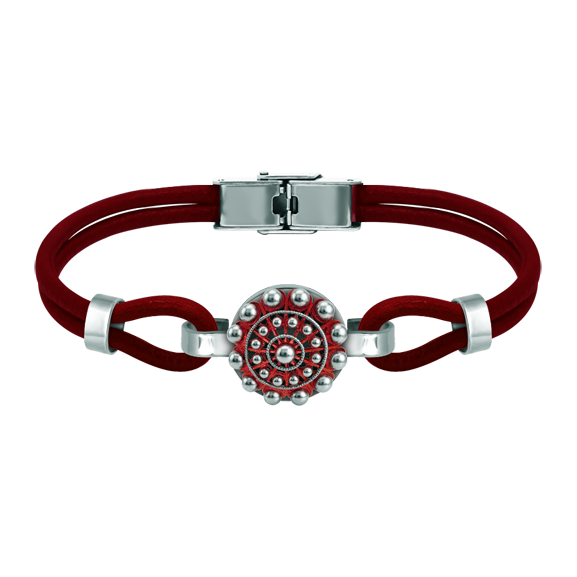 Silver and Leather Charro Button Bracelet, 18 mmRef. code: PU28663mm leather bracelet with an 18mm Charro button made of hand-enameled sterling silver.