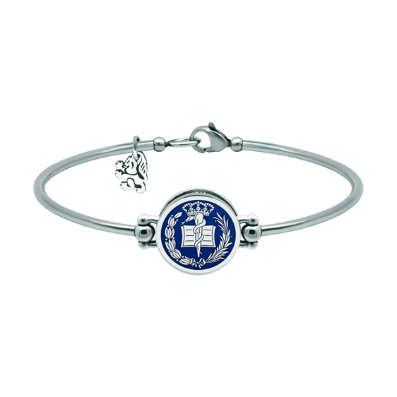 Armband der Medizinischen Fakultät aus emailliertem Sterlingsilber und EdelstahlRef. Code: PU2877Armband im Armreif-Stil aus poliertem Stahl mit einem aus Sterlingsilber gefertigten und emaillierten „Medicina“-Wappen.Wir haben alle Berufe und Laufbahnen im Angebot: Anwaltschaft (Anwalt / Recht), Handelsvertreter, Quantity Surveyor, Architekt (Architektur), ATS (Krankenpflege), Bildende Kunst, Biologische Wissenschaften (Biologie), Exakte Wissenschaften, Physikalische Wissenschaften, Politische Wissenschaften, Politik- und Wirtschaftswissenschaften, Chemische Wissenschaften, Handel, Zeichner, Wirtschaft, Betriebswirtschaft, Pharmazie, Philosophie und Literatur, Geographie, Geologie (Geologie), Sozialwissenschaftler, Informatik, Agraringenieurwesen, Bauingenieurwesen, Elektrotechnik, Forstingenieurwesen, Bergbauingenieurwesen, Schiffbau, Höheres Wirtschaftsingenieurwesen, Technisches Wirtschaftsingenieurwesen, Fernmeldetechnik, Textilingenieurwesen, Schmuck, Lehramt, Medizin, Musik, Psychologie, Topographie, Odontologie, Optik, Journalismus, Veterinärmedizin.Und wenn wir Ihre nicht haben, kontaktieren Sie uns bitte.