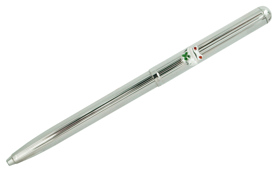 Silberne Kugelschreiber mit FroschRef. Code: BL0001Elegante silberne Kugelschreiber im klassischen Stil, verziert mit einem feinen Liniendesign.Ideal für Geschenke, besondere Anlässe oder den professionellen Einsatz.Kappe und Schaft sind aus massivem Sterlingsilber mit glänzender Oberfläche gefertigt.Das Tintennachfüllsystem ist mit Standardminen kompatibel.Die Schließe ist ein einziehbarer Druckknopf.Vollständig in Deutschland hergestellt.Es kann mit dem eingeprägten Namen personalisiert werden.Gr&ouml;&szlig;e: 140x10mm.