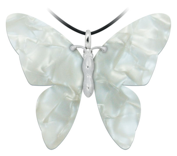 Pendentif en argent et nacre "Papillon aux ailes lisses"Referencia: CO0913Pendentif en argent sterling et cellulose de nacre.Pièces de musée inspirées des œuvres les plus représentatives des mouvements Art nouveau et Art déco, et du modernisme de la fin du XIXe siècle et du début du XXe siècle.Medida: 75x61mm.