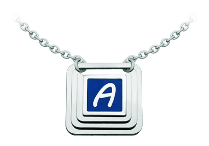 Colgante de plata y acero "Letra inicial" (Azul)Referencia: CO1990Colgante fabricado en plata de ley y acero pulido, personalizado con la inicial de su nombre tallada y esmaltada a mano.Medida: 20x20mm.