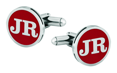 Gemelos de dos iniciales personalizados en plata (Rojo)Referencia: GE0236Gemelos personalizados con las letras de sus iniciales talladas bajo relieve en plata de ley y esmaltados al horno.Trabajo artesanal de gran minuciosidad.Medida: 16x16mm.