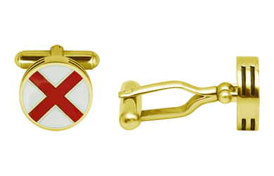 Boutons de manchette plaqués or avec drapeau nautique à trois hauteursReferencia: GE0414Boutons de manchette en plaqué or avec drapeau nautique personnalisé avec l'initiale de votre nom, sculpté en bas-relief et émaillé au four, d'une épaisseur de 4 mm en trois hauteurs.Le travail est minutieux et soigné.Medida: 14x14x4mm.