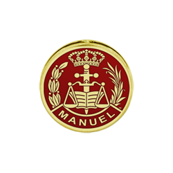 18kt gold badge with name "Derecho" (Right) (Red)Ref. code: IS0137Badge with a coat of arms, carved in low relief in 18 kt gold and enameled in the oven, and personalized with your name, completing a meticulous work of great quality.Also available in 14 ktes.We have all professions and careers available: Advocacy (Lawyer / Law), Commercial Agent, Quantity Surveyor, Architect (Architecture), ATS (Nursing), Fine Arts, Biological Sciences (Biology), Exact Sciences, Physical Sciences, Political Sciences, Political and Economic Sciences, Chemical Sciences, Commerce, Draftsman, Economics, Business, Pharmacy, Philosophy and Letters, Geography, Geological (Geology), Social Graduate, Computer Science, Agricultural Engineering, Civil Engineering, Electronic Engineering, Forestry Engineering, Mining Engineering, Naval Engineering, Higher Industrial Engineering, Industrial Technical Engineering, Telecommunications Engineering, Textile Engineering, Jewelry, Teaching, Medicine, Music, Psychology, Topography, Dentistry, Optics, Journalism, Veterinary Medicine.And if we don't have yours, please contact us.Size: 18x18mm.