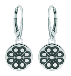 Boucles d'oreilles en argent "bouton Charro de Salamanca" (Noir)Referencia: PE3184Boucles d'oreilles fabriquées à la main dans nos ateliers en argent sterling et en acier poli doux au toucher.Medida: 14x14mm.