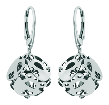 "Cube of frogs" silver earringsRef. code: PE3213Earrings made of sterling silver, with frogs as a cube.Size: 14x14mm.