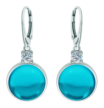 Silberne Ohrringe mit Moissanit und Glascabochon (Blau)Ref. Code: PE3347Ohrringe aus Sterlingsilber mit einem 16x16 mm großen farbigen Glascabochon und einem 5 mm großen Moissanit im Brillantschliff.Moissanit ist ein im Labor hergestellter Edelstein, der aufgrund seiner Schönheit und seiner einzigartigen Eigenschaften einen besonderen Platz in der Schmuckherstellung einnimmt. Er besticht durch seinen diamantenähnlichen Glanz und seine hohe Festigkeit (9,25 auf der Mohs-Skala).Ursprünglich wurde er Ende des 19. Jahrhunderts in einem Meteoriten entdeckt, und dieser 