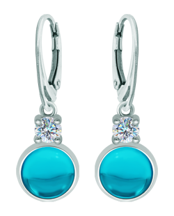 Boucles d'oreilles en argent avec moissanite et cabochon en verre (Bleu)Referencia: PE3349Boucles d'oreilles en argent sterling avec un cabochon en verre coloré de 12x12mm et une moissanite de 5mm taillée en brillant.La moissanite est une pierre précieuse créée en laboratoire qui a gagné une place spéciale dans la joaillerie en raison de sa beauté et de ses qualités uniques. Elle éblouit par son éclat semblable à celui d'un diamant et par sa grande résistance (9,25 sur l'échelle de Mohs).Découverte à l'origine dans une météorite à la fin du 19e siècle, cette origine 