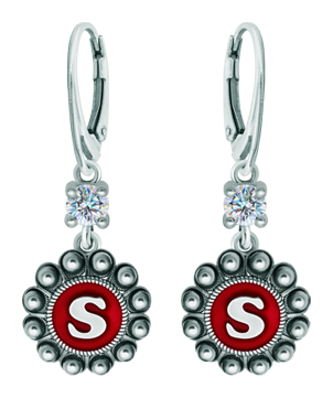 Personalized earrings Charro Button in silver with moissanite (Red)Ref. code: PE3364Earrings made in sterling silver personalized with your name initial enameled in the oven with a 5mm brilliant cut moissanite set.Moissanite is a precious gemstone created in a laboratory that has earned a special place in jewelry for its beauty and unique qualities, it dazzles for its brilliance superior to diamond and its great resistance (9.25 on the Mohs scale).Originally discovered in a meteorite at the end of the 19th century, this 