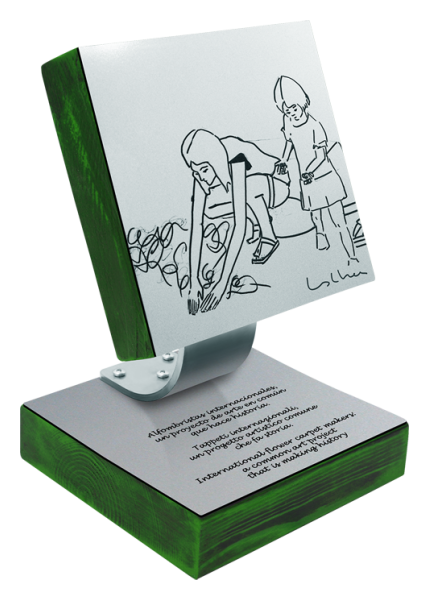 Placa de acero y madera maciza  "Fabricantes de Alfombras" (Vert)Referencia: PL0331Placa fabricada en acero y madera maciza con anagrama grabado.Medidas de la peana: 14x14x3cm.Medidas de la placa: 14x14x3cm.Medida: 140x140mm.