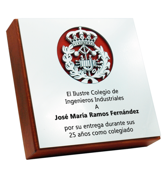 Trofeo de profesiones de madera maciza "Ingenieros Industriales"Referencia: PL0339Premio fabricado en madera maciza con anagrama grabado y acabado de acero.Posibilidad de grabar un texto conmemorativo.Creamos trofeos, premios o placas conmemorativas diferentes, personalizados con cualquier anagrama, escudo o logotipo.Medidas de la peana: 14x14x3cm.Tenemos todas las profesiones y carreras disponibles: Abogacía (Abogado / Derecho), Agente Comercial, Aparejador, Arquitecto (Arquitectura), ATS (Enfermería), Bellas Artes, Ciencias Biológicas (Biología), Ciencias Exactas, Ciencias Físicas, Ciencias Políticas, Ciencias Políticas y Económicas, Ciencias Químicas, Comercio, Delineante, Economía, Empresariales, Farmacia, Filosofía y Letras, Geografía, Geológicas (Geología), Graduado Social, Informática, Ingeniero Agrónomo, Ingeniero de Caminos, Ingeniero Electrónico, Ingeniero de Montes, Ingeniero de Minas, Ingeniero Naval, Ingeniero Industrial Superior, Ingeniero Técnico Industrial, Ingeniero Telecomunicaciones, Ingeniero Textil, Joyero, Magisterio (Profesor), Medicina, Música, Psicología, Topógrafo (Topografía), Odontología, Óptica, Periodismo, Veterinaria.Y si no tenemos la suya, consultenos.Medida: 140x140mm.