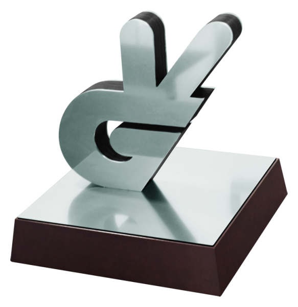 Trophäe aus Stahl und Massivholz mit AntennenlogoRef. Code: PL0434Platte aus Stahl und Massivholz mit Stahllogo.Abmessungen des Ständers: 30x30x6cm.Abmessungen der Figur: 24x24x4cm.Möglichkeit der Gravur eines Gedenktextes.Wir können sie mit jedem Logo, Wappen oder Schriftzug personalisieren.Gr&ouml;&szlig;e: 300x300mm.