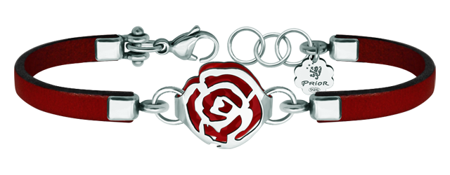 Bracelet en argent, cuir et acier inoxydable "Rose Art Nouveau" (Rouge)Referencia: PU2575Bracelet en cuir de 3 mm d'épaisseur et acier poli, avec une rose Art nouveau ajourée en argent sterling et émaillée, avec un fermoir à cliquet unique en acier.Medida: 18x16mm.