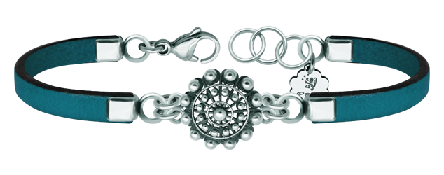 Lederarmband "Button Charro de Salamanca"Ref. Code: PU2724Lederarmband mit Charro-Knopf aus Sterlingsilber.Gr&ouml;&szlig;e: 16x16mm.