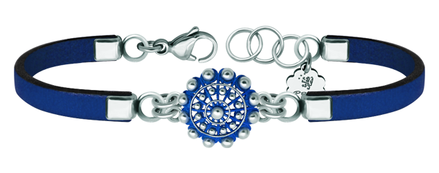Charro-Knopf-Armband aus emailliertem Silber und Leder (Blau)Ref. Code: PU2741Lederarmband mit Charro-Knopf aus Sterlingsilber, von Hand emailliert.Gr&ouml;&szlig;e: 16x16mm.