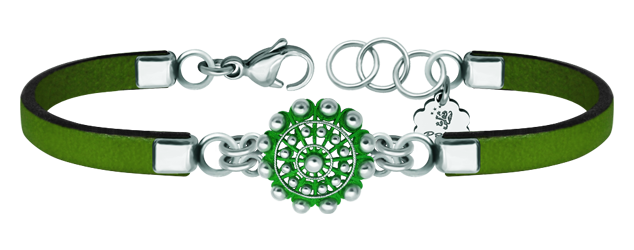 Pulsera Botón Charro de plata esmaltada y cuero (Verde)Referencia: PU2741Pulsera de cuero con boton charro en plata de ley esmaltada a mano.Medida: 16x16mm.