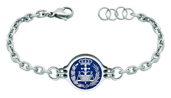 Bracelet en argent et acier "Derecho" (à droite) (Bleu)Referencia: PU2749Bracelet en acier inoxydable avec les armoiries sculptées en bas-relief en argent sterling et émaillées au four.Toutes les professions et carrières sont disponibles : Avocat, Agent commercial, Métreur, Architecte, ATS, Beaux-Arts, Sciences biologiques, Sciences exactes, Sciences physiques, Sciences politiques, Sciences politiques et économiques, Sciences chimiques, Commerce, Dessinateur, Economie, Gestion, Pharmacie, Philosophie et Lettres, Géographie, Géologie, Sciences sociales, Informatique, Génie agricole, Génie civil, Génie électronique, Génie forestier, Génie minier, Génie naval, Génie industriel supérieur, Génie technique industriel, Génie des télécommunications, Génie textile, Bijouterie, Enseignement, Médecine, Musique, Psychologie, Topographie, Odontologie, Optique, Journalisme, Médecine vétérinaire.Et si nous n'avons pas le vôtre, n'hésitez pas à nous contacter.Medida: 19x16mm.