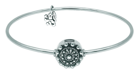 Brazalete de aro de Botón Charro en plata de ley y acero.Referencia: PU2784Pulsera tipo brazalete de aro de acero pulido con Botón Charro en plata de ley.Medida: 14x14mm.