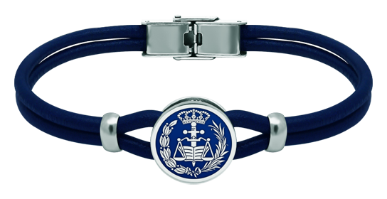 Silber- und Lederarmband "Abogados" (Anwälte) (Blau)Ref. Code: PU27893 mm dickes Lederarmband mit dem Wappen in Flachrelief aus Sterlingsilber geschnitzt und einbrennlackiert.Wir haben alle Berufe und Laufbahnen im Angebot: Anwaltschaft (Anwalt / Recht), Handelsvertreter, Quantity Surveyor, Architekt (Architektur), ATS (Krankenpflege), Bildende Kunst, Biologische Wissenschaften (Biologie), Exakte Wissenschaften, Physikalische Wissenschaften, Politische Wissenschaften, Politik- und Wirtschaftswissenschaften, Chemische Wissenschaften, Handel, Zeichner, Wirtschaft, Betriebswirtschaft, Pharmazie, Philosophie und Literatur, Geographie, Geologie (Geologie), Sozialwissenschaftler, Informatik, Agraringenieurwesen, Bauingenieurwesen, Elektrotechnik, Forstingenieurwesen, Bergbauingenieurwesen, Schiffbau, Höheres Wirtschaftsingenieurwesen, Technisches Wirtschaftsingenieurwesen, Fernmeldetechnik, Textilingenieurwesen, Schmuck, Lehramt, Medizin, Musik, Psychologie, Topographie, Odontologie, Optik, Journalismus, Veterinärmedizin.Und wenn wir Ihre nicht haben, kontaktieren Sie uns bitte.Gr&ouml;&szlig;e: 16x16mm.