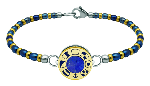 Pulsera de oro y acero "Banderas náuticas" (Lapislázuli)Referencia: PU2816Pulsera de cadena de bolas de acero y chapadas en oro con rueda personalizada con las banderas náuticas de su nombre talladas bajo relieve en oro de 18 ktes y esmaltadas al horno, con un lapislázuli en el centro.Medida: 16x16mm.