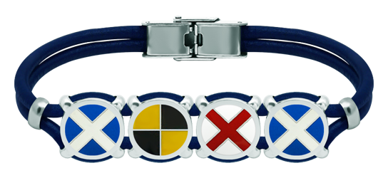 Personalized nautical flags sailor braceletRef. code: PU2817Personalized 3mm thick leather bracelet with the nautical flags of your name carved in sterling silver and enameled in the oven.Size: 12x12mm.