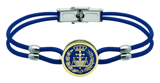 Bracelet in gold and leather "Abogados" (Blue)
Ref. code: PU2825
2mm thick leather bracelet with the coat of arms carved in low relief, gold plated and stove enameled.
We have all professions and careers available: Advocacy (Lawyer / Law), Commercial Agent, Quantity Surveyor, Architect (Architecture), ATS (Nursing), Fine Arts, Biological Sciences (Biology), Exact Sciences, Physical Sciences, Political Sciences, Political and Economic Sciences, Chemical Sciences, Commerce, Draftsman, Economics, Business, Pharmacy, Philosophy and Letters, Geography, Geological (Geology), Social Graduate, Computer Science, Agricultural Engineering, Civil Engineering, Electronic Engineering, Forestry Engineering, Mining Engineering, Naval Engineering, Higher Industrial Engineering, Industrial Technical Engineering, Telecommunications Engineering, Textile Engineering, Jewelry, Teaching, Medicine, Music, Psychology, Topography, Dentistry, Optics, Journalism, Veterinary Medicine.
And if we don't have yours, please contact us.
Size: 16x16mm. Bracelet in gold and leather "Abogados" (Blue)
Ref. code: PU2825
2mm thick leather bracelet with the coat of arms carved in low relief, gold plated and stove enameled.
We have all professions and careers available: Advocacy (Lawyer / Law), Commercial Agent, Quantity Surveyor, Architect (Architecture), ATS (Nursing), Fine Arts, Biological Sciences (Biology), Exact Sciences, Physical Sciences, Political Sciences, Political and Economic Sciences, Chemical Sciences, Commerce, Draftsman, Economics, Business, Pharmacy, Philosophy and Letters, Geography, Geological (Geology), Social Graduate, Computer Science, Agricultural Engineering, Civil Engineering, Electronic Engineering, Forestry Engineering, Mining Engineering, Naval Engineering, Higher Industrial Engineering, Industrial Technical Engineering, Telecommunications Engineering, Textile Engineering, Jewelry, Teaching, Medicine, Music, Psychology, Topography, Dentistry, Optics, Journalism, Veterinary Medicine.
And if we don't have yours, please contact us.
Size: 16x16mm.