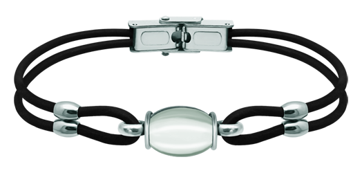 Silver and leather bracelet with oval colored crystal 14x10mmRef. code: PU28502mm thick leather and sterling silver bracelet with a 14x10mm colored crystal cabochon.Size: 14x10mm.