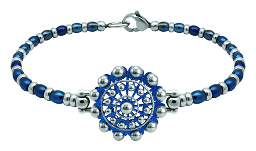 Pulsera Boton Charro plata y acero 22mm (Azul)Referencia: PU2871Pulsera de bolas de acero con Boton Charro de 22mm fabricado en plata de ley esmaltada a mano.Medida: 22x22mm.
