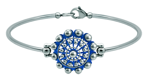 Bracelet Button Charro silver and steel 22mm (Blue)
Ref. code: PU2874
Stainless steel bracelet with 22mm Charro Button made in sterling silver enameled by hand.
Size: 22x22mm. Bracelet Button Charro silver and steel 22mm (Blue)
Ref. code: PU2874
Stainless steel bracelet with 22mm Charro Button made in sterling silver enameled by hand.
Size: 22x22mm.