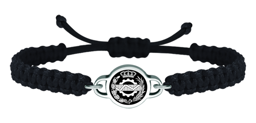 Pulsera de profesiones de Empresariales en macramé y aluminio (Negro)Referencia: PU2883Pulsera de macramé ajustable con escudo de Empresariales tallado en aluminio y esmaltado.Tenemos todas las profesiones y carreras disponibles: Abogacía (Abogado / Derecho), Agente Comercial, Aparejador, Arquitecto (Arquitectura), ATS (Enfermería), Bellas Artes, Ciencias Biológicas (Biología), Ciencias Exactas, Ciencias Físicas, Ciencias Políticas, Ciencias Políticas y Económicas, Ciencias Químicas, Comercio, Delineante, Economía, Empresariales, Farmacia, Filosofía y Letras, Geografía, Geológicas (Geología), Graduado Social, Informática, Ingeniero Agrónomo, Ingeniero de Caminos, Ingeniero Electrónico, Ingeniero de Montes, Ingeniero de Minas, Ingeniero Naval, Ingeniero Industrial Superior, Ingeniero Técnico Industrial, Ingeniero Telecomunicaciones, Ingeniero Textil, Joyero, Magisterio (Profesor), Medicina, Música, Psicología, Topógrafo (Topografía), Odontología, Óptica, Periodismo, Veterinaria.Y si no tenemos la suya, consultenos.Medida: 12x12mm.
