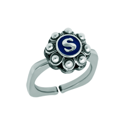 Bague bouton charro personnalisée en argent (Bleu)Referencia: SR0355Bague en acier inoxydable avec bouton charro en argent sterling personnalisé avec une initiale émaillée au four.Medida: 12x12mm.