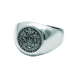 Bague en argent "Bouclier de l'Université de Salamanque" (Noir)Referencia: SR0370Bague chevalière en argent avec les armoiries de l'Université de Salamanque gravées dessus.Medida: 12x12mm.