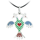 Colgante de plata "Bordado tradicional de la Sierra de Francia"Referencia: CO1141Colgante fabricado en plata de ley.Tramas esmaltadas a mano en varios colores.Inspirado en los bordados tradicionales de la Sierra de Francia, típicos de localidades como La Alberca, Mogarraz y demás municipios de la sierra, donde se puede disfrutar de estas obras de arte.Medida: 45x45mm.