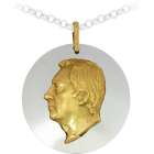 Gold-Anhänger "Gesicht"Ref. Code: CO1235Anhänger aus Gold und Stahl.Personalisiert mit Ihrem Gesicht in Gold eingraviert.Gr&ouml;&szlig;e: 45x45mm.