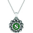 Colgante de plata "Botón Charro personalizado con Inicial"Referencia: CO1945Colgante fabricado en plata de ley y acero pulido suave al tacto, personalizado con su letra inicial esmaltada al horno.Medida: 30x30mm.