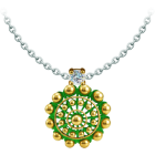 Pendentif « Boton Charro » plaqué or, émaillé et serti de moissaniteReferencia: CO2039Pendentif plaqué or et émaillé au four, orné d'une moissanite de 5 mm taillée en brillant.La moissanite est une pierre précieuse créée en laboratoire qui a gagné une place spéciale dans la joaillerie en raison de sa beauté et de ses qualités uniques. Elle éblouit par son éclat semblable à celui d'un diamant et par sa grande résistance (9,25 sur l'échelle de Mohs).Découverte à l'origine dans une météorite à la fin du 19e siècle, cette origine 
