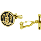 Boutons de manchette héraldiques plaqués or et émaillésReferencia: GE0404Boutons de manchette personnalisés avec le blason héraldique de votre nom de famille sculpté en bas-relief et émaillé au four.Le travail est minutieux et soigné.Medida: 18x18mm.