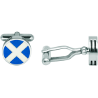 Gemelos de banderas nauticas de plata con tres alturasReferencia: GE0411Gemelos con la bandera de náutica personalizada de la inicial de su nombre, tallada bajo relieve en plata de ley y esmaltados al horno, con un grueso de 4mm en tres alturas.Trabajo artesanal de gran minuciosidad.Medida: 14x14x4mm.