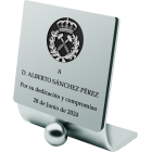 Trofeo de profesiones en acero "Ingenieros de Minas"Referencia: PL0451Trofeo diseñado y fabricado en exclusiva por Joaquín Prior en acero macizo y madera con logotipo grabado y calado.Posibilidad de grabar un texto conmemorativo.Creamos trofeos, premios o placas conmemorativas diferentes, personalizados con cualquier anagrama, escudo o logotipo.Medida: 140x170mm.